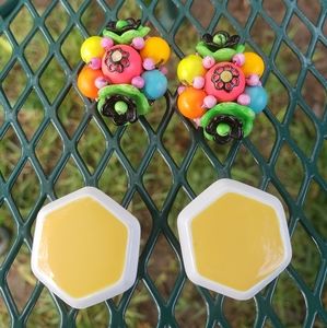 Two pairs of vintage clip on earrings